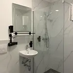 Hi Grand Отель 3*