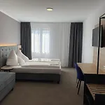 Hi Grand 3* Ганновер