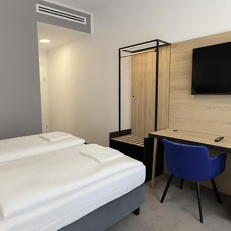 Hotel Hi Grand